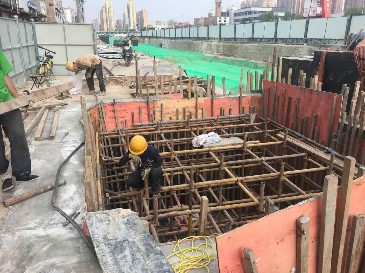 西安市市政建设(集团)有限公司 西安市市政建设(集团)有限公司